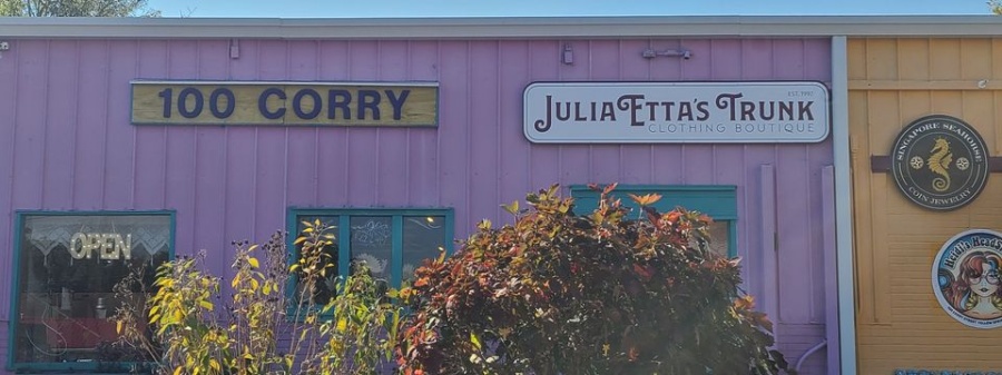 Julia Etta’s Trunk Annual Sale